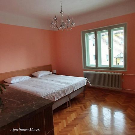 Aparthouse Macek Apartment Ljubljana Ngoại thất bức ảnh