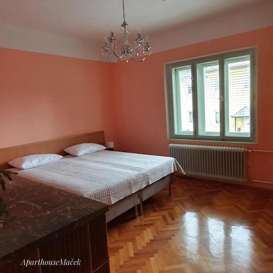Aparthouse Macek Apartment Ljubljana Ngoại thất bức ảnh